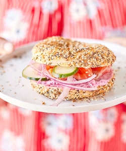 RebelleBagels_TomatoCucumberBagel